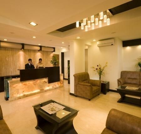 The Nines Business Hotel Bengaluru Beltér fotó